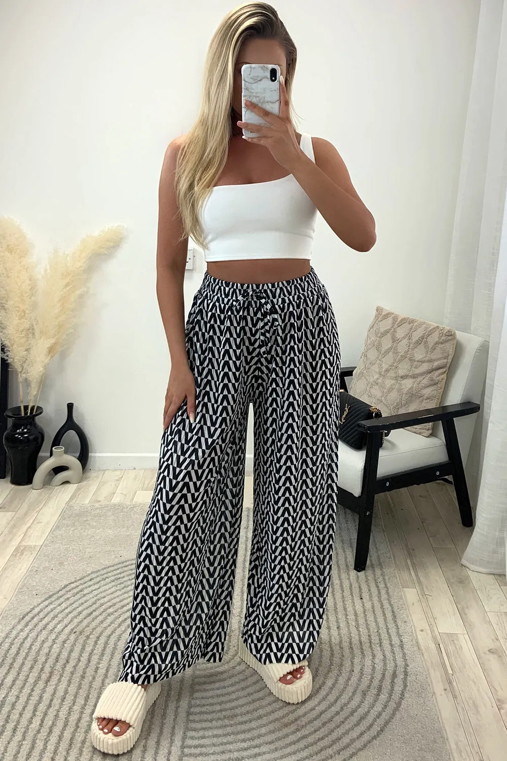 Avaa Black and White Plisse Patterned Wide Leg Trousers