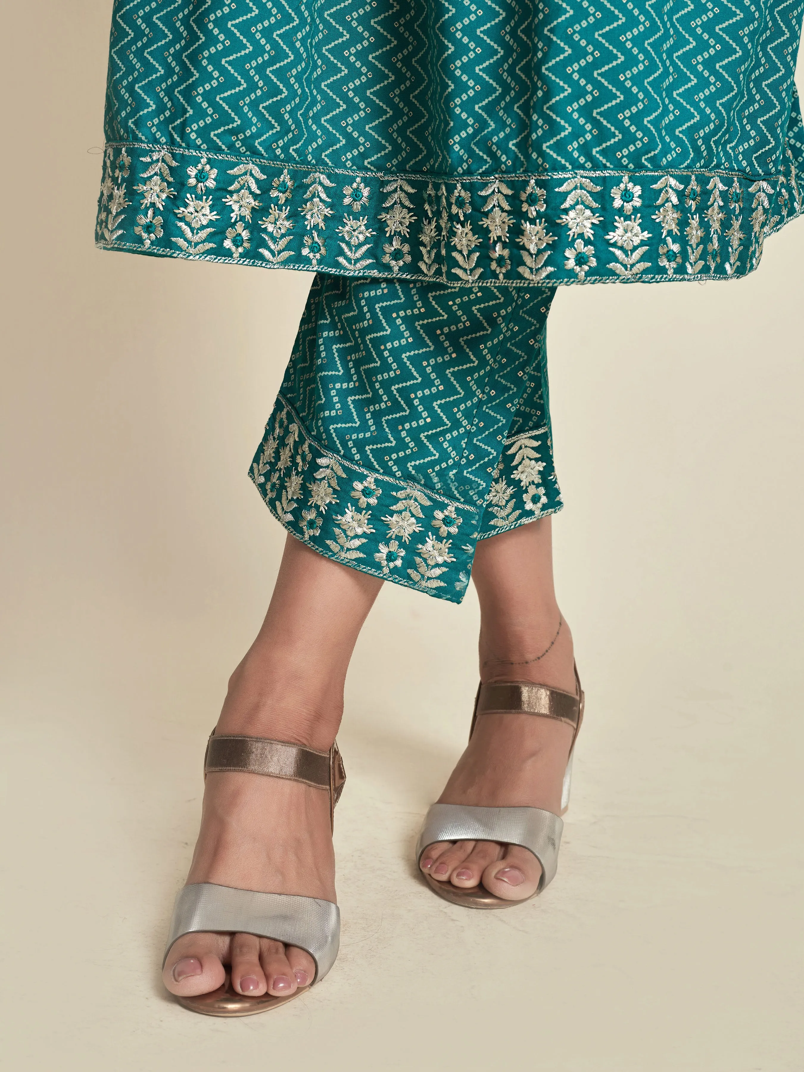 Bandhani Printed Yoke Embroidered A-line Thread Work Kurta with Trousers & Dupatta