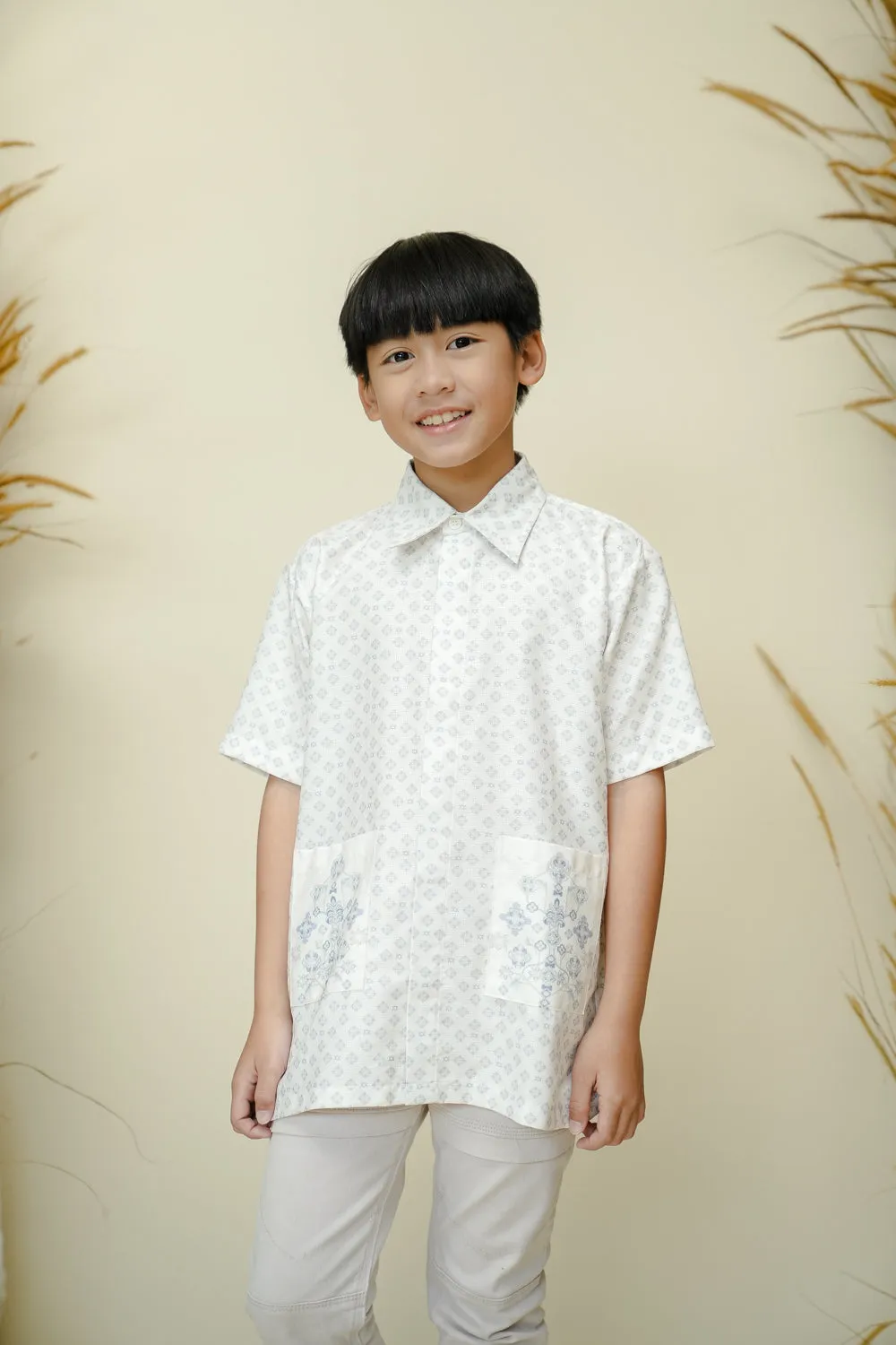 Dumai Shirt Boy (Minor) Cahaya