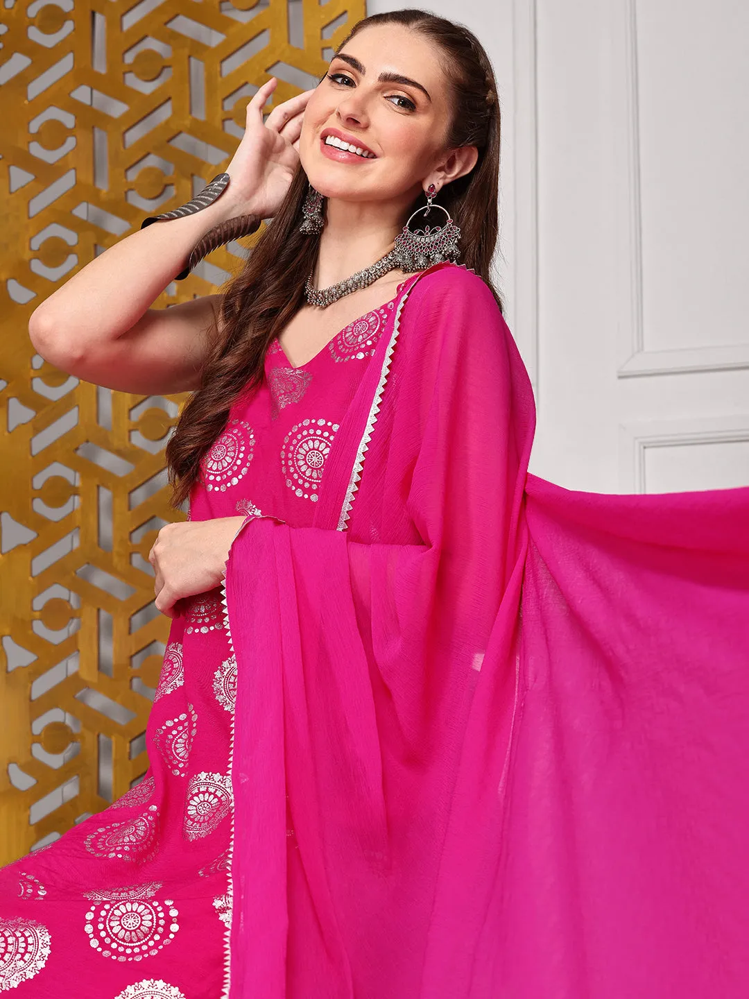 Ethnic Motifs Printed Shoulder Straps Straight Kurta With Trousers & Dupatta