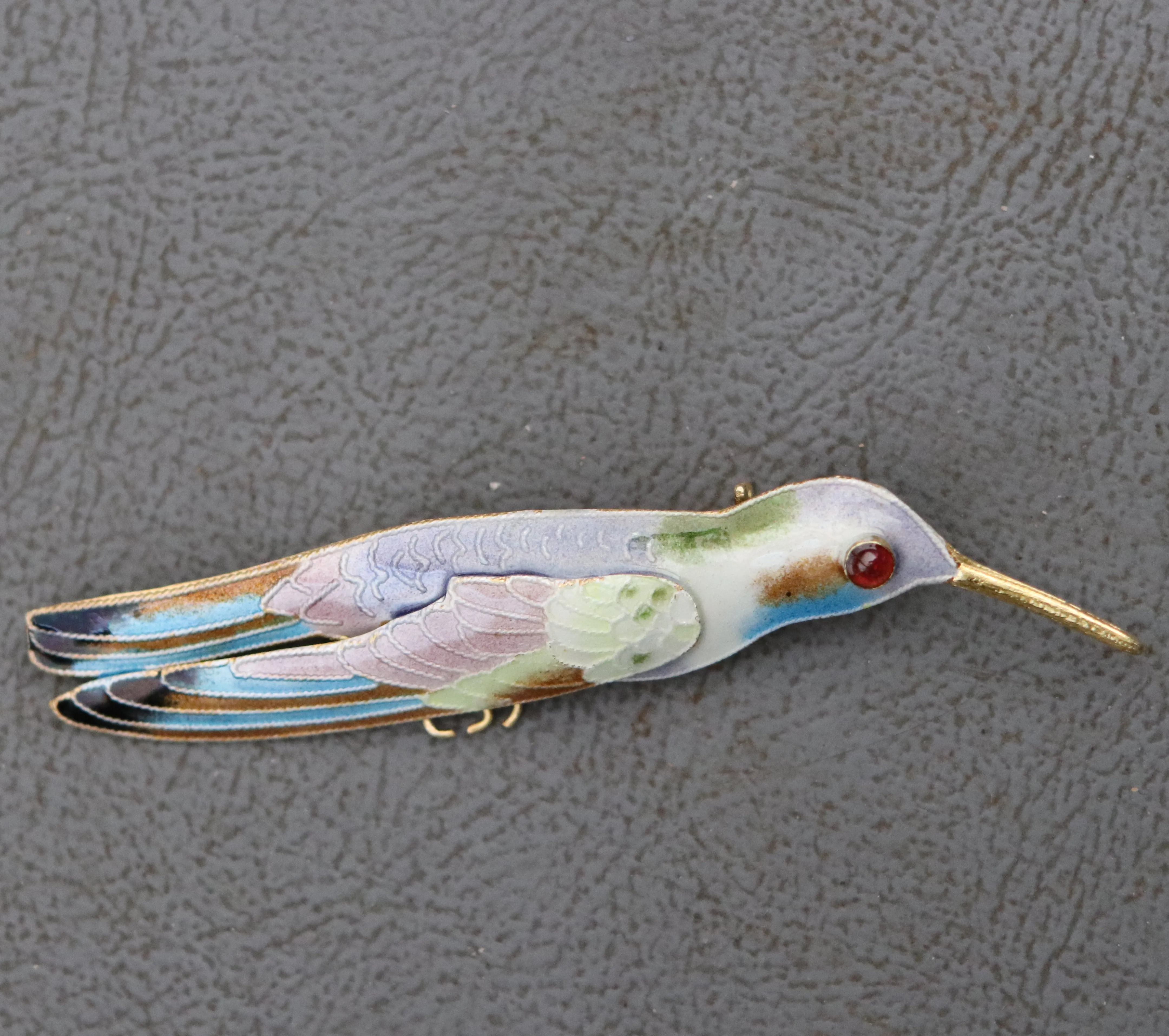 Gentle Wind Hummingbird Pin