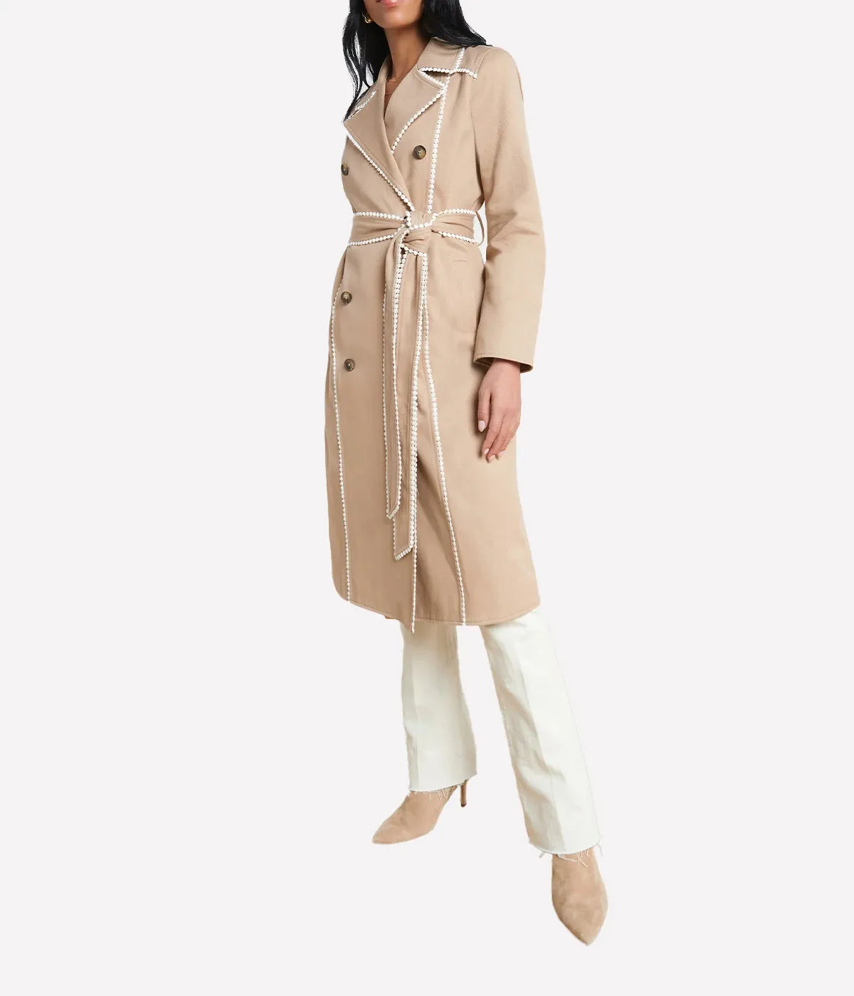 Venus Trench in Almond